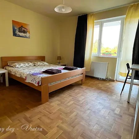 просторен с гледка слънчев ден Vratsa