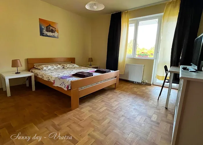 луксозен с гледка слънчев ден Wraca